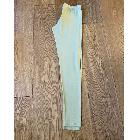NWT -Slim Leggings in Sage Green - Picture 2 of 5